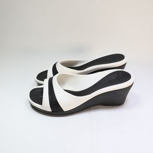 CROCS Sassari White and Black Women's Wedge Heel Slip On Sandals Size 8